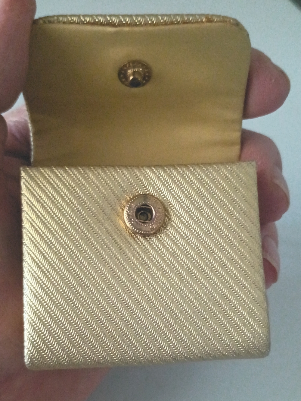 Vintage Estee Lauder Gold Mini Handbag Purse Keychain Pre-Owned Snap Closure - Picture 7 of 10